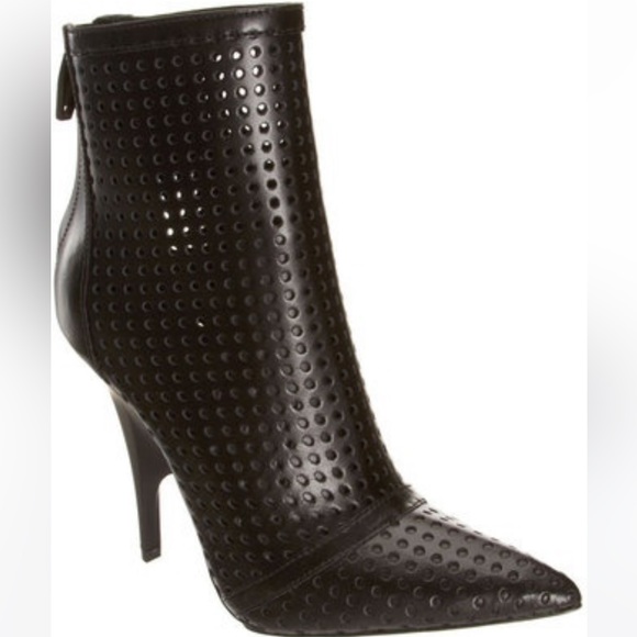 Authentic Alexander Wang Perforated Shelly Boots - Picture 2 of 11
